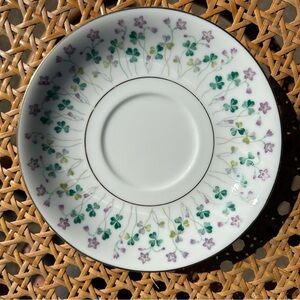 Noritake White China Saucer set of 6